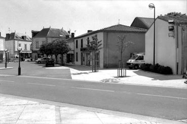 Iconographie - Place de l'Eglise