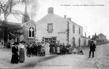 Iconographie - La place de l'église et la rue principale