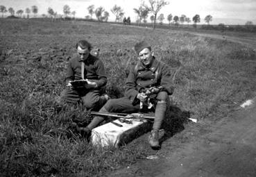 Iconographie - Pierre Bertrand, de Saint-Linaire, à la Caserne Beissière, 5e Régiment d'Infanterie, à Paris