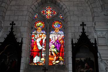 Iconographie - Eglise Saint-Benoît - Vitrail : Scènes de la vie du Christ