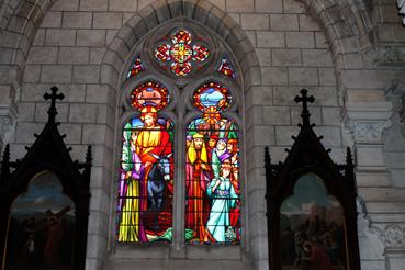 Iconographie - Eglise Saint-Benoît - Vitrail : Scènes de la vie du Christ