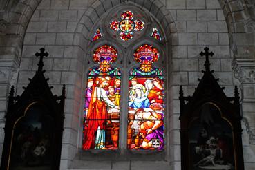 Iconographie - Eglise Saint-Benoît - Vitrail : Scènes de la vie du Christ