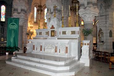 Iconographie - Eglise Saint-Benoît - Le maître autel