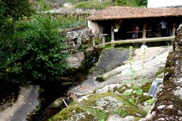 Iconographie - L'écluse du trop plein du lavoir