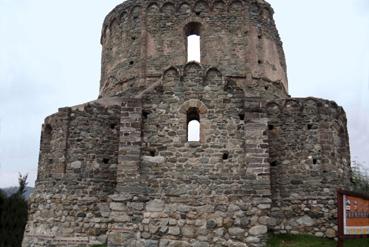 Iconographie - Avigliana - La Sacra di San Michele, vestiges du sépulcre des moines