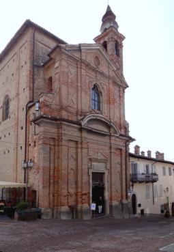 Iconographie - Barolo - Eglise désaffectée abritant une exposition de peinture