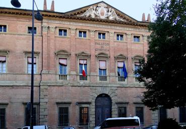 Iconographie - Bologne - Le palais de Justice