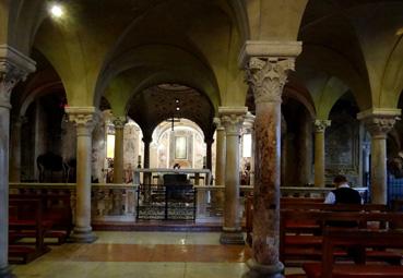 Iconographie - Modena - La cathédrale San Geminiano, la crypte