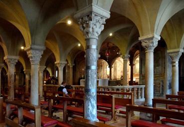 Iconographie - Modena - La cathédrale San Geminiano, la crypte