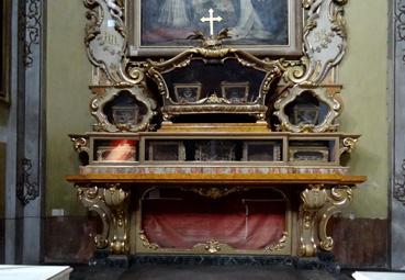 Iconographie - Bergamo - L'église Sant'Agata del Carmine, les reliquaires