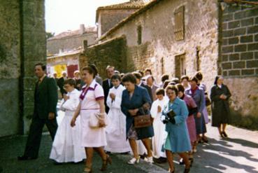 Iconographie - Procession des communiants