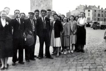 Iconographie - Groupe de voyages Mallièvre et Treize-Vents à Lourdes