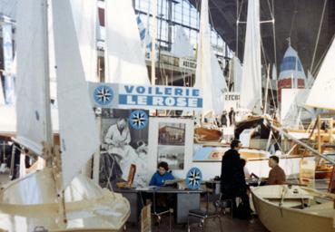Iconographie - Le stand de la voilerie Le Rose au Salon nautique