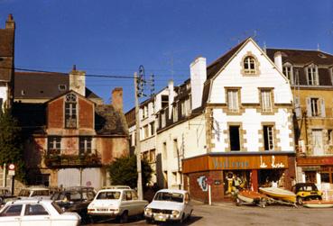 Iconographie - Le magasin de la voilerie Le Rose