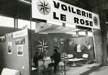 Iconographie - Un stand de la voilerie Théophile Le Rose