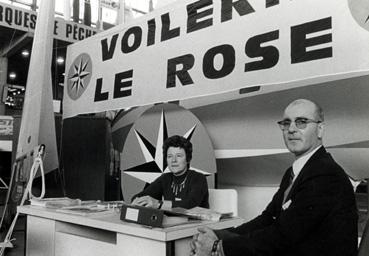 Iconographie - Rosine et Eugène et Le Rose tenant leur stand