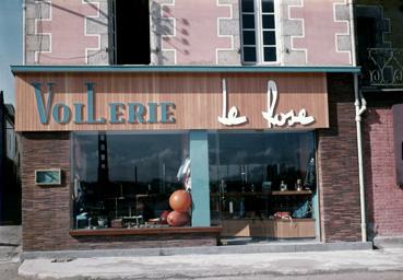 Iconographie - Façade du magasin voilerie TH. Le Rose