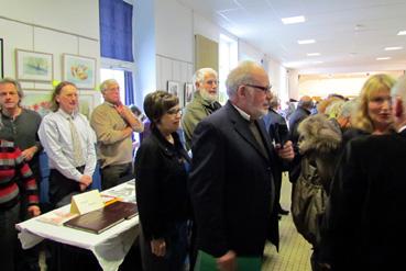 Iconographie - Salon du Livre, au centre le président de l'Arée, Michel Fourage 