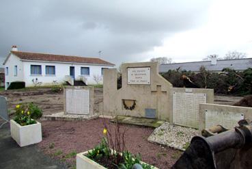 Iconographie - Aménagement du jardin de la cure en parking