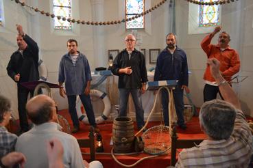 Iconographie - Concert de chants de marin par Touline, chapelle de la Bloire