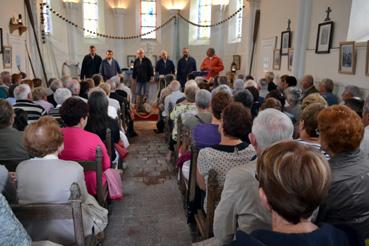 Iconographie - Concert de chants de marin par Touline, chapelle de la Bloire