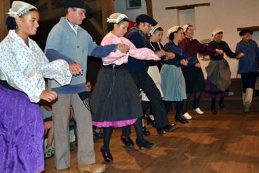 Iconographie - Tap Dou Païe en spectacle au Vasais - Branle de Noirmoutier