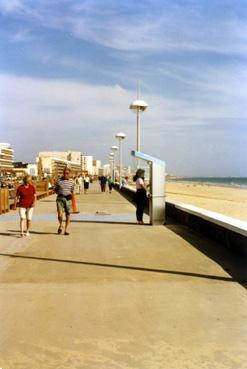 Iconographie - Front de mer : Les travaux entre les avenues de la Mer et de la Forêt