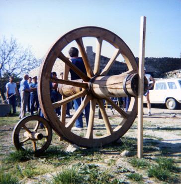 Iconographie - Construction de la brouette géante - La roue