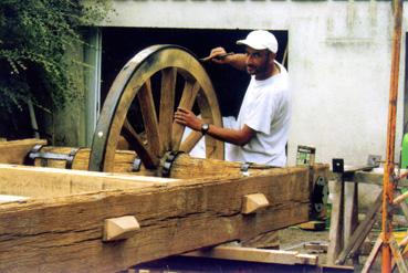 Iconographie - Restauration de la brouette géante