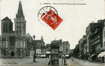 Iconographie - Vue de la place Thiers et de la Grande Rue