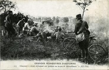 Iconographie - Grandes manoeuvres d'automne - Chasseurs à cheval défendant une position au moyen de mitrailleuse