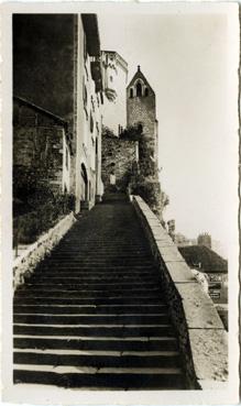 Iconographie - Le grand escalier du sanctuaire (216 marches)