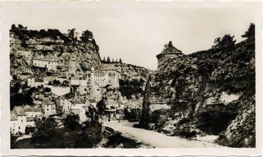 Iconographie - Le rocher vu de la route de Cahors