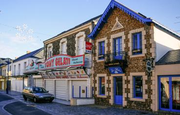 Iconographie - Villas aux façades de pierres de côte