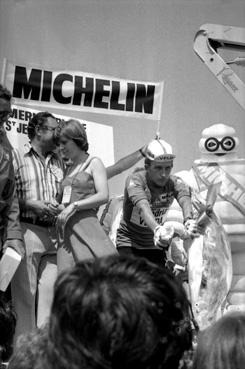 Iconographie - Arrivée du Tour de France à Merlin-Plage