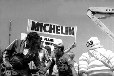 Iconographie - Arrivée du Tour de France à Merlin-Plage