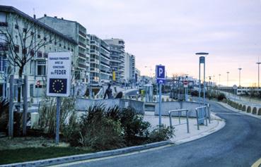 Iconographie - Le front de mer - Près de l'avenue de la Mer