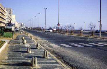 Iconographie - Le front de mer - Le remblai près du palais des congrès Odysséa