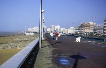 Iconographie - Le front de mer - La promenade près du palais des congrès Odysséa