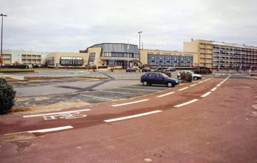 Iconographie - Le palais des congrès avant réaménagement