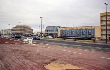 Iconographie - Le palais des congrès avant réaménagement