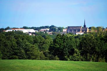 Iconographie - Vue sur le bourg