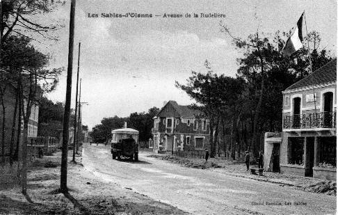 Iconographie - Avenue de la Rudelière