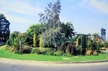 Iconographie - Fleurissement - Rond-point du boulevard des Maraîchins et Leclerc