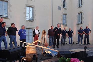 Iconographie - Gaël Rolland au concert de chants de marin au festival Sol en Voix