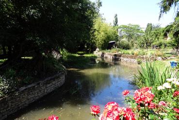 Iconographie - Moulin Moreau - L'arrivée de l'eau ou bief