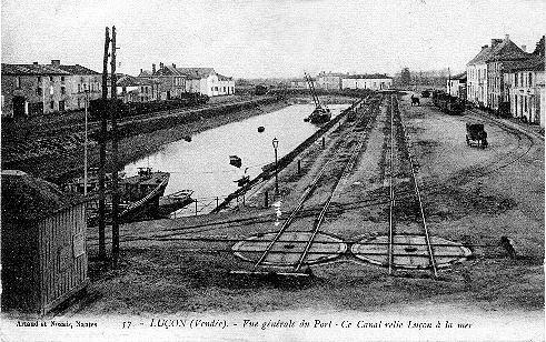 Iconographie - Vue générale du port - Ce canal relie Luçon à la mer