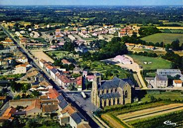 Iconographie - Vue panoramique aérienne de l'agglomération