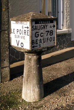 Iconographie - Borne Michelin de La Charnière