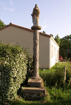 Iconographie - Statue de la Charnière